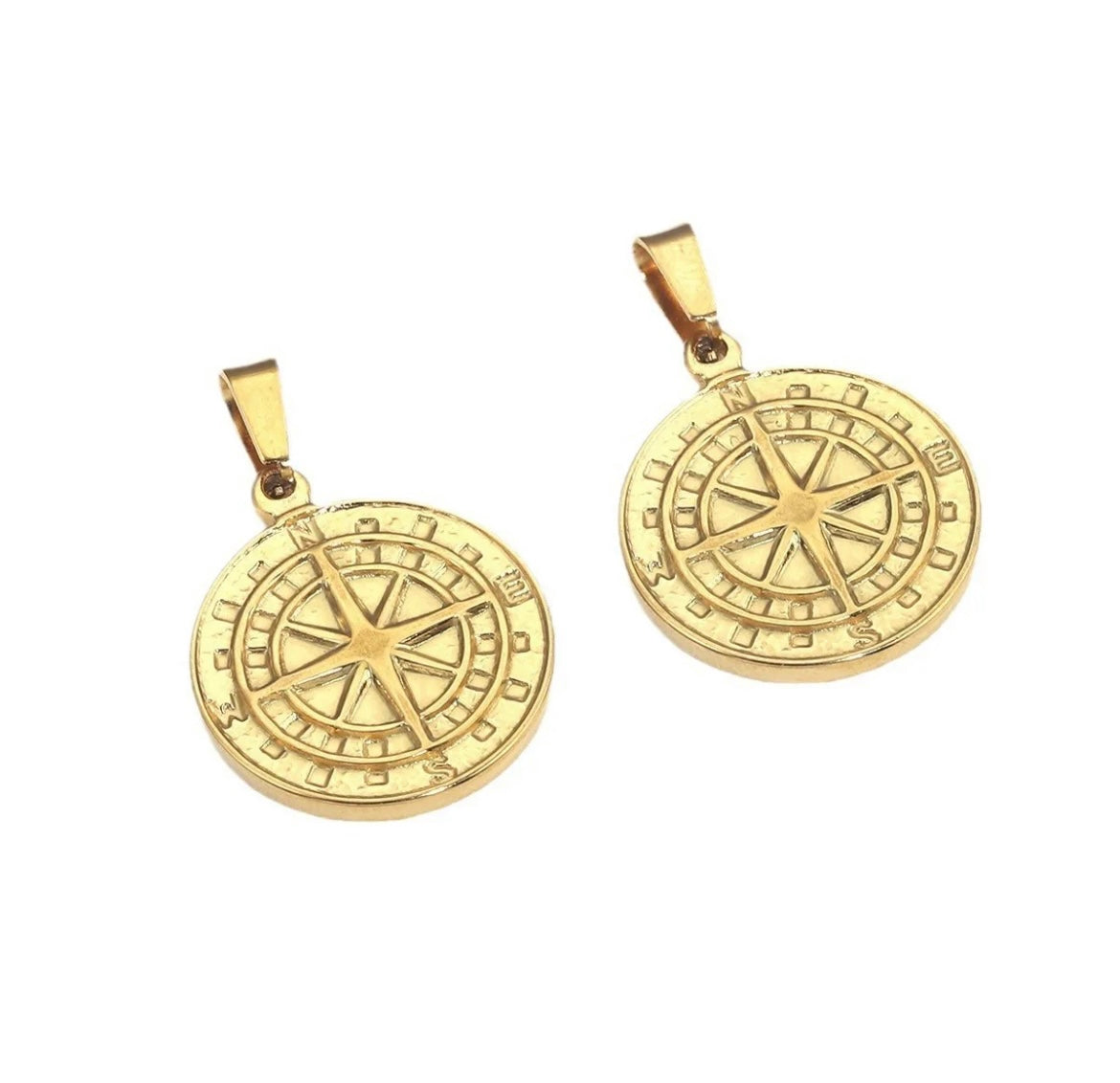 Elegante Edelstahlkette mit Kompass-Anhänger in Goldoptik
Kompasskette aus Edelstahl in edlem Schwarz für Abenteuerlustige
Silberne Kompasskette aus Edelstahl, langlebig und stilvoll
Goldene Edelstahlkette mit Kompass-Anhänger, Geschenkidee für Reisende