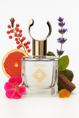 "Naïca Noème Paris Eau de Parfum – frischer, würziger Duft mit spritziger Grapefruit, würziger Nelke, aromatischem Lavendel und warmer Patchouli-Benzoe-Basis – 100 ml Nischenduft."

"Noème Naïca Parfum – charakterstarker Unisex-Duft mit würzigen, frischen und holzigen Noten; Kopfnote Nelke & Grapefruit, Herz aus Lavendel & Zeder, Basis Eichenmoos & Patchouli."