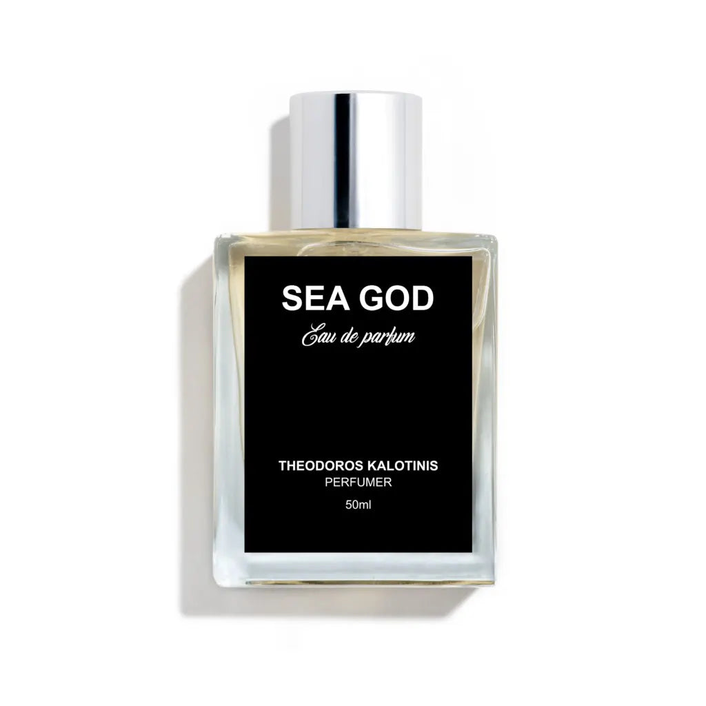 Theodoros Kalotinis Sea God Bergamotte Meeresnoten Zedernholz
Sea God frischer maritimer Nischenduft 50ml online bestellen
Theodoros Kalotinis Sea God 50ml bei Leon Absolute kaufen