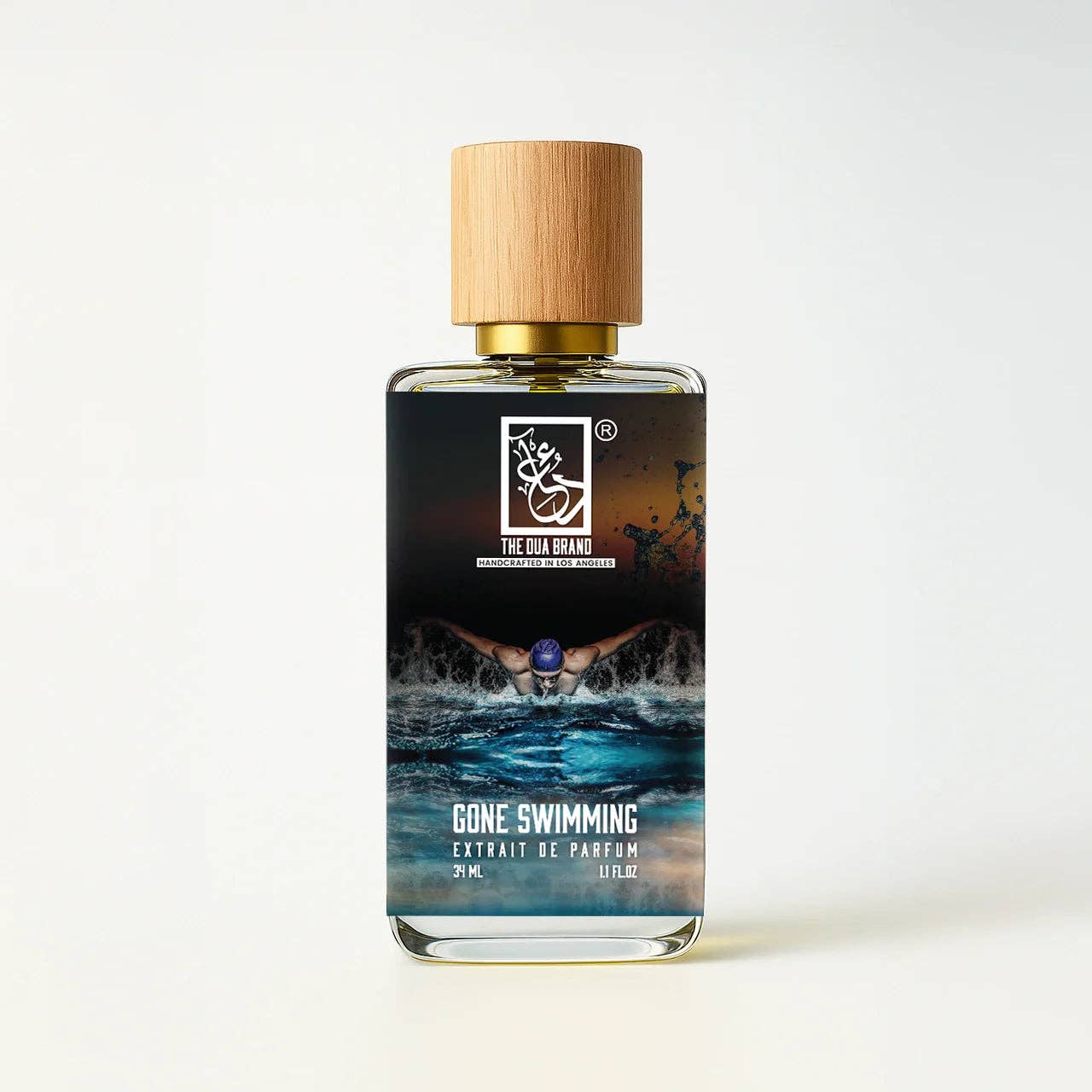 Originalverpackung von The Dua Brand Gone Swimming Extrait de Parfum 34 ml – hochwertiges Nischenparfum mit frischer aquatischer Duftkomposition und intensiver Haltbarkeit.