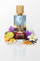 The Dua Brand Lady In White Parfumflakon 34ml süßer blumiger cremiger Duft mit Vanille und Moschus

The Dua Brand Lady In White Eau de Parfum 34ml Duft mit Kumquat Limette Iris Jasmin und Vanille

The Dua Brand Lady In White Parfum 34ml Damen Duft süß pudrig blumig mit Veilchen und Maiglöckchen