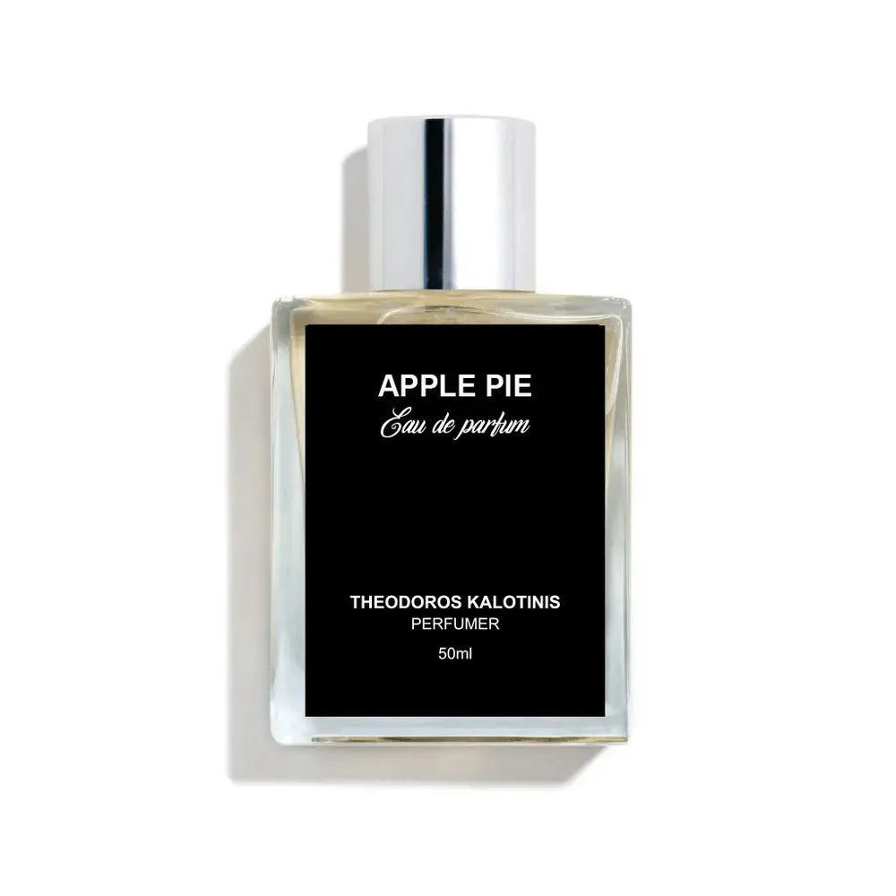 	Apple Pie Eau de Parfum mit warmem Apfelkuchen Charakter

Theodoros Kalotinis Apple Pie 50ml Gourmand Parfum

Apple Pie süßer Bakery Duft kaufen

Theodoros Kalotinis Apple Pie mit Vanille Zimt und Butter