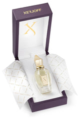 Xerjoff Uden Nischenparfum – stilvoller Duft mit Zitrusfrische und warmer Vanillebasis

Xerjoff Uden Eau de Parfum Flasche – moderner Herrenduft frisch süß holzig

Xerjoff Uden Signature Duft – Zitrus, Rum, Kaffee und Moschus perfekt ausbalancier